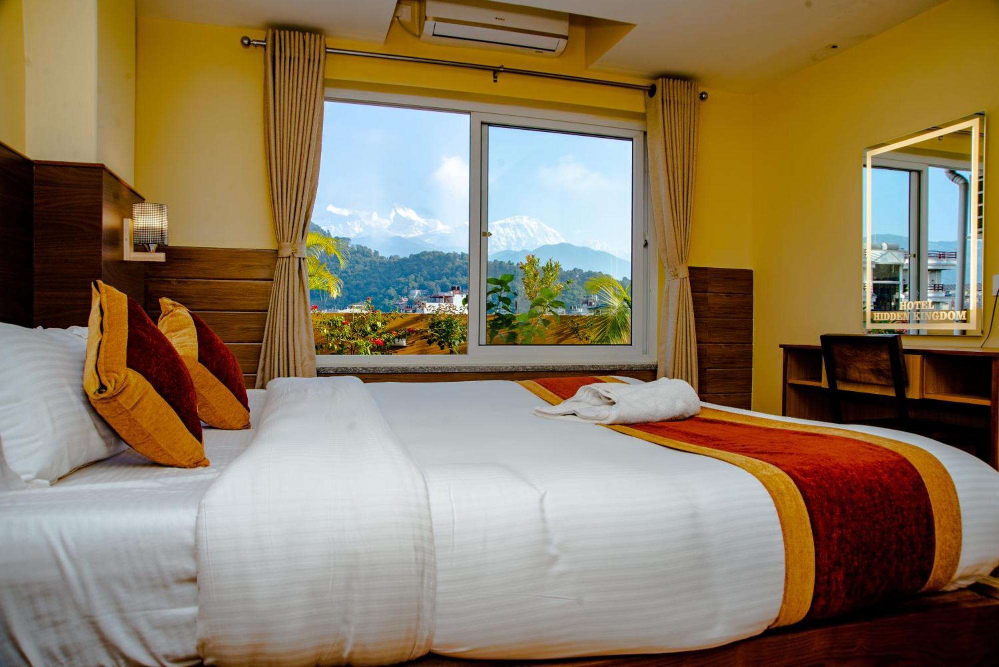 Hotel Hidden Kingdom Pokhara Exteriör bild