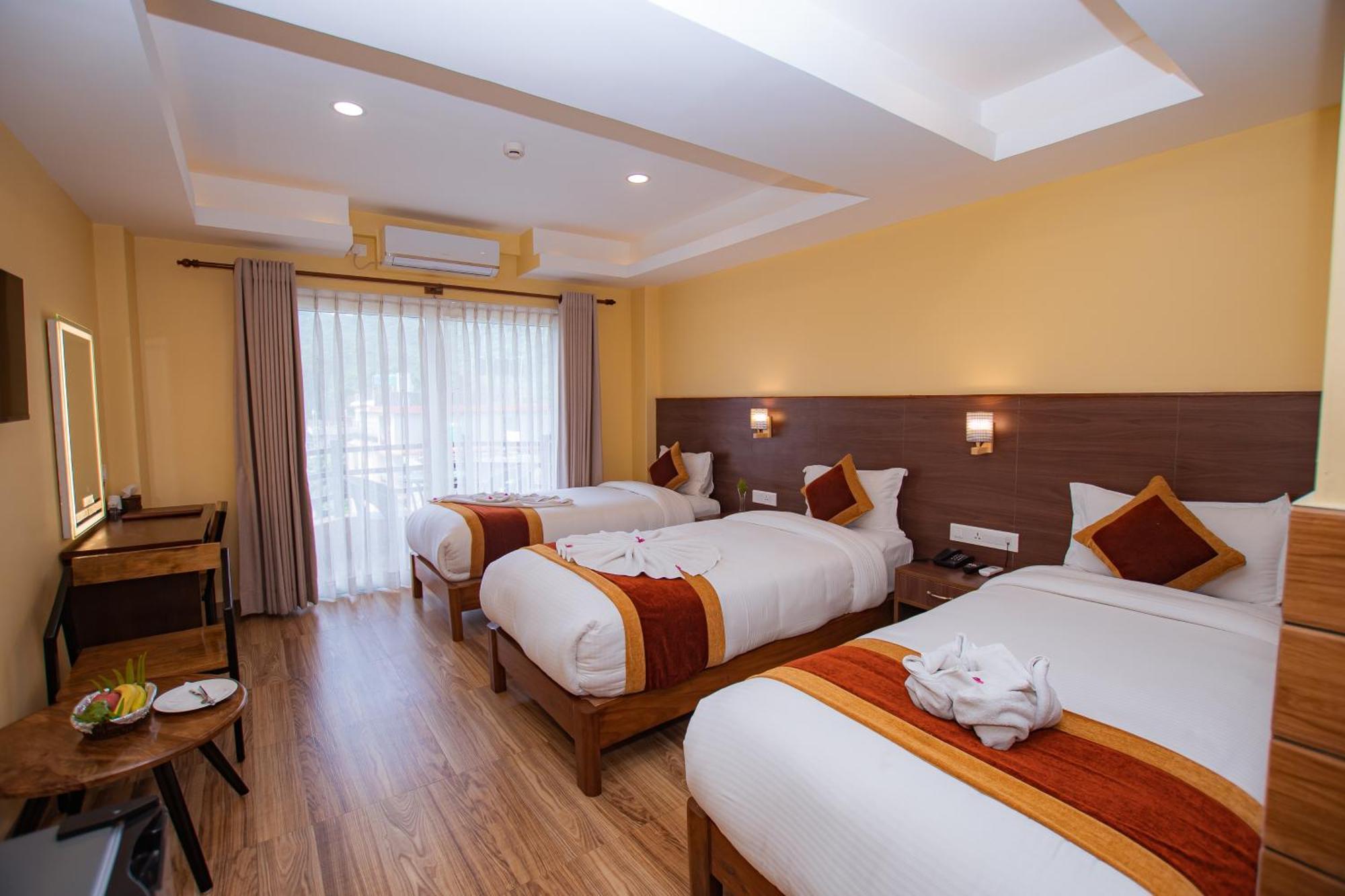 Hotel Hidden Kingdom Pokhara Exteriör bild