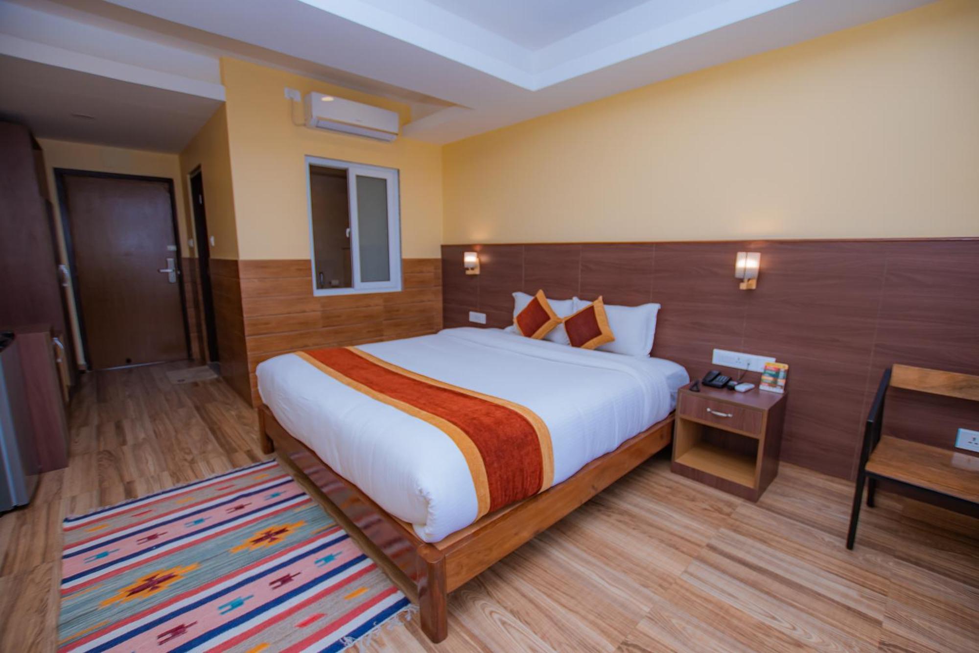 Hotel Hidden Kingdom Pokhara Exteriör bild
